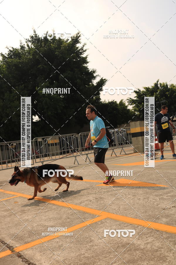 Buy your photos of the eventCorrida Scooby Doo Internacional Shopping Guarulhos 2019 on Fotop