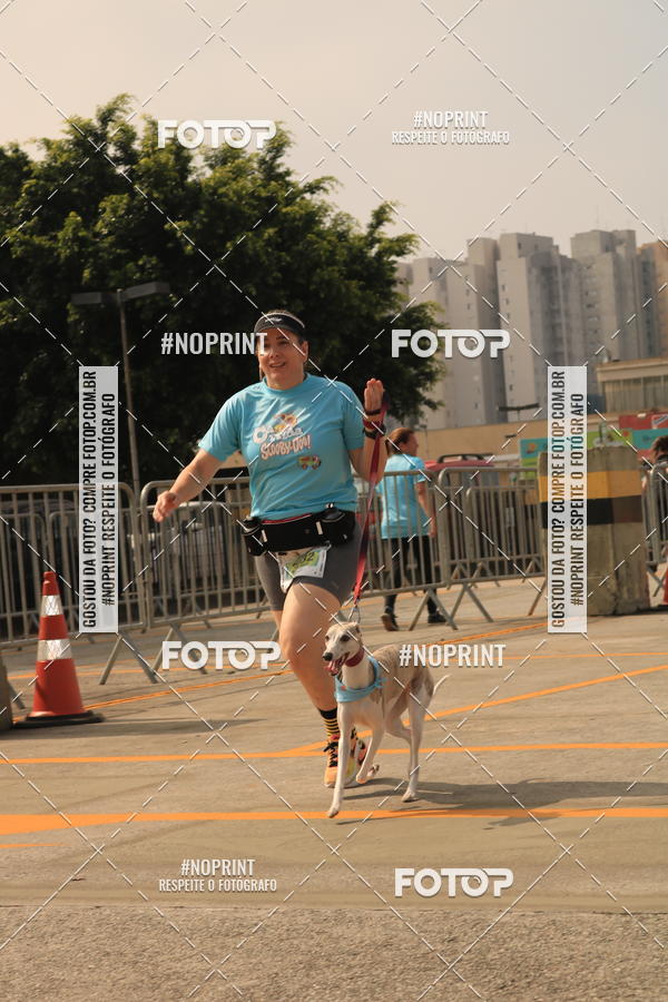 Buy your photos of the eventCorrida Scooby Doo Internacional Shopping Guarulhos 2019 on Fotop
