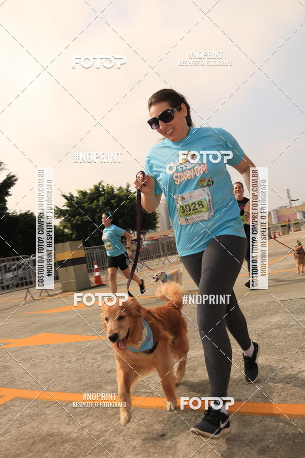 Buy your photos of the eventCorrida Scooby Doo Internacional Shopping Guarulhos 2019 on Fotop