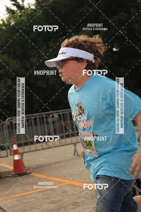 Buy your photos of the eventCorrida Scooby Doo Internacional Shopping Guarulhos 2019 on Fotop
