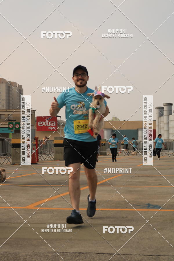 Buy your photos of the eventCorrida Scooby Doo Internacional Shopping Guarulhos 2019 on Fotop