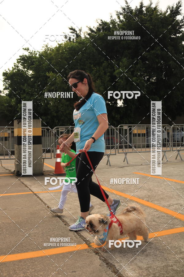 Buy your photos of the eventCorrida Scooby Doo Internacional Shopping Guarulhos 2019 on Fotop