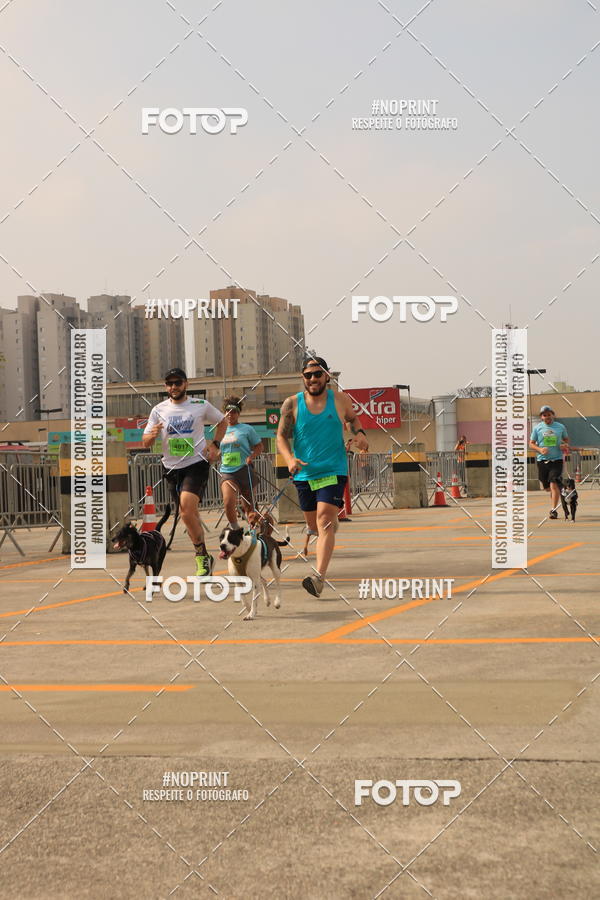 Buy your photos of the eventCorrida Scooby Doo Internacional Shopping Guarulhos 2019 on Fotop