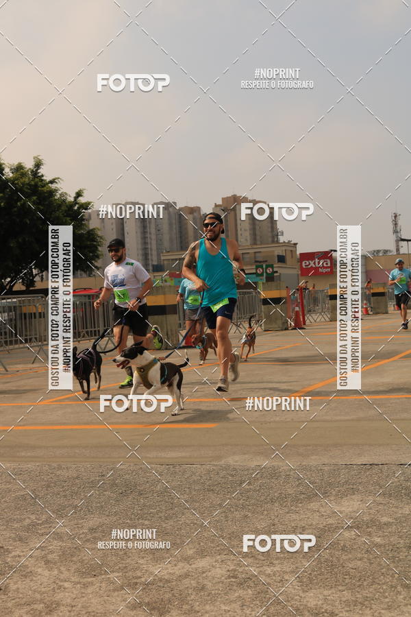 Buy your photos of the eventCorrida Scooby Doo Internacional Shopping Guarulhos 2019 on Fotop