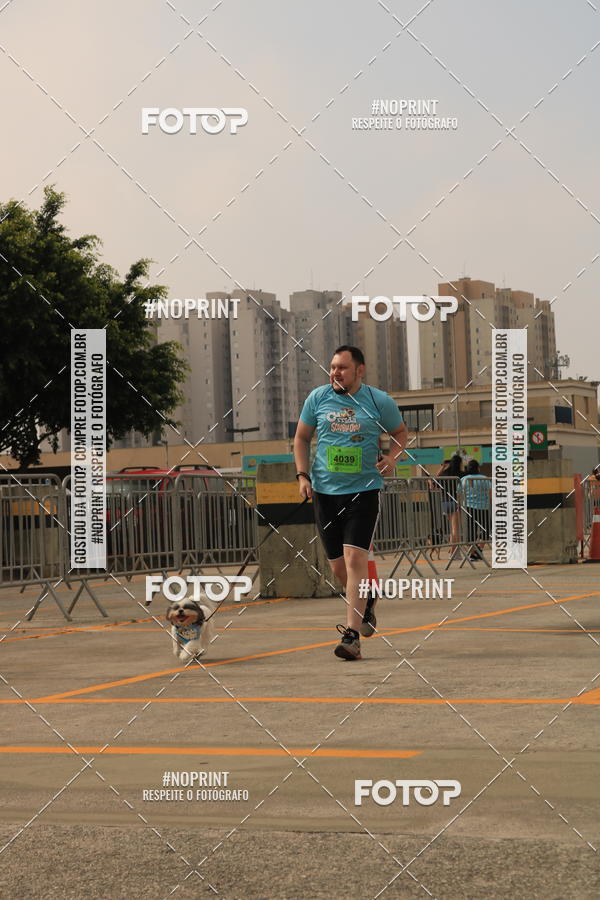 Buy your photos of the eventCorrida Scooby Doo Internacional Shopping Guarulhos 2019 on Fotop