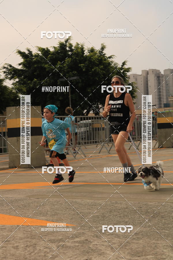 Buy your photos of the eventCorrida Scooby Doo Internacional Shopping Guarulhos 2019 on Fotop