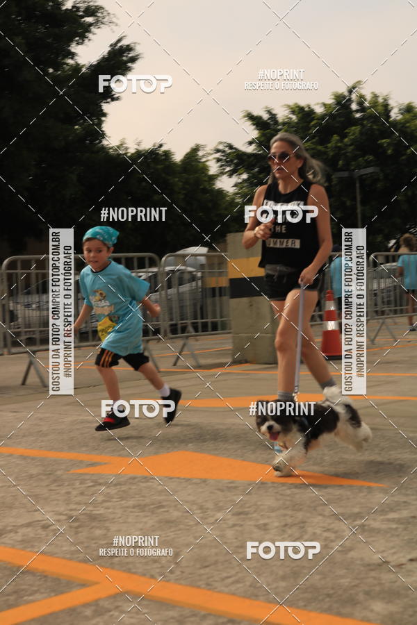 Buy your photos of the eventCorrida Scooby Doo Internacional Shopping Guarulhos 2019 on Fotop