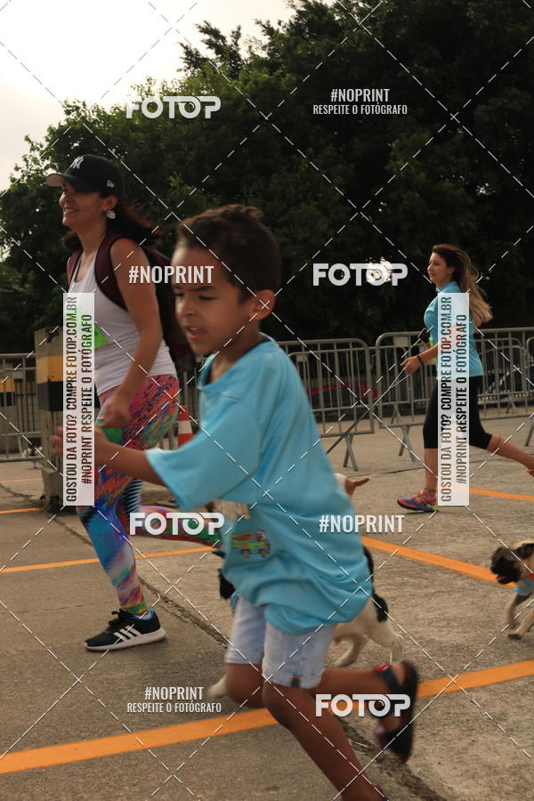 Buy your photos of the eventCorrida Scooby Doo Internacional Shopping Guarulhos 2019 on Fotop