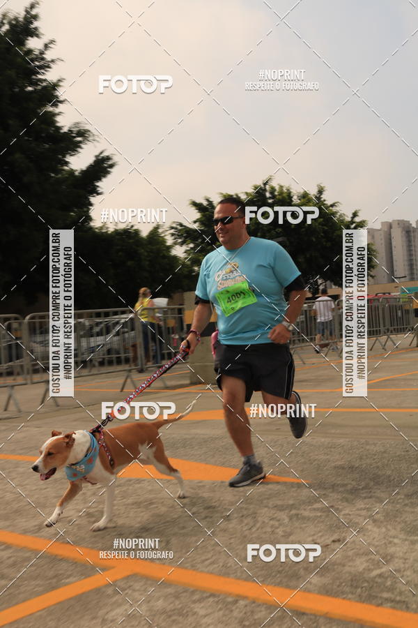 Buy your photos of the eventCorrida Scooby Doo Internacional Shopping Guarulhos 2019 on Fotop