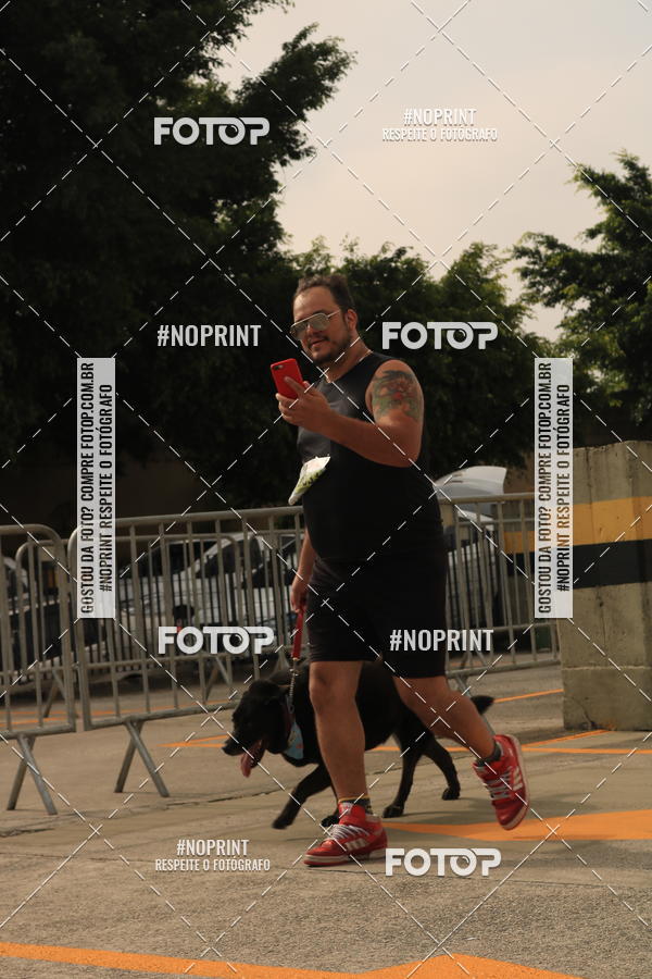 Buy your photos of the eventCorrida Scooby Doo Internacional Shopping Guarulhos 2019 on Fotop