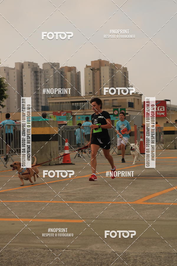 Buy your photos of the eventCorrida Scooby Doo Internacional Shopping Guarulhos 2019 on Fotop
