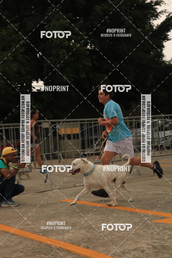 Buy your photos of the eventCorrida Scooby Doo Internacional Shopping Guarulhos 2019 on Fotop