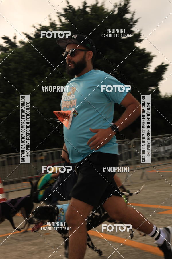 Buy your photos of the eventCorrida Scooby Doo Internacional Shopping Guarulhos 2019 on Fotop