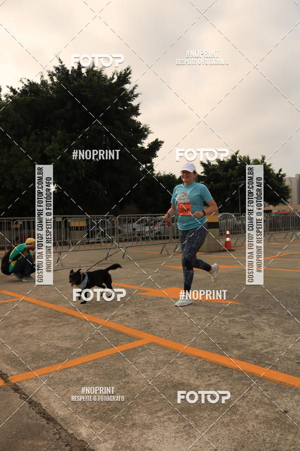 Buy your photos of the eventCorrida Scooby Doo Internacional Shopping Guarulhos 2019 on Fotop
