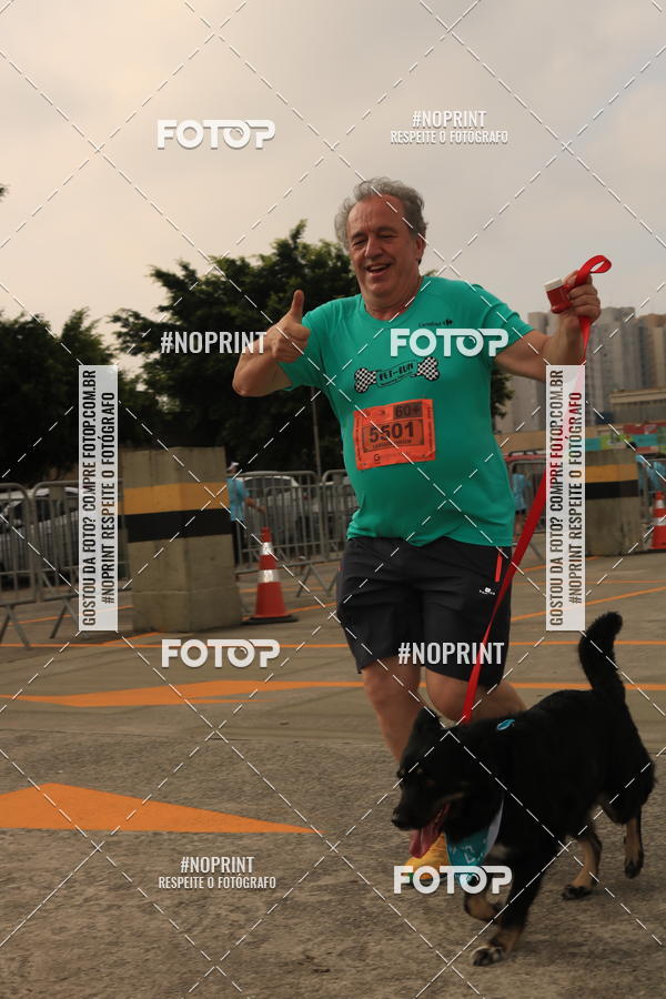 Buy your photos of the eventCorrida Scooby Doo Internacional Shopping Guarulhos 2019 on Fotop