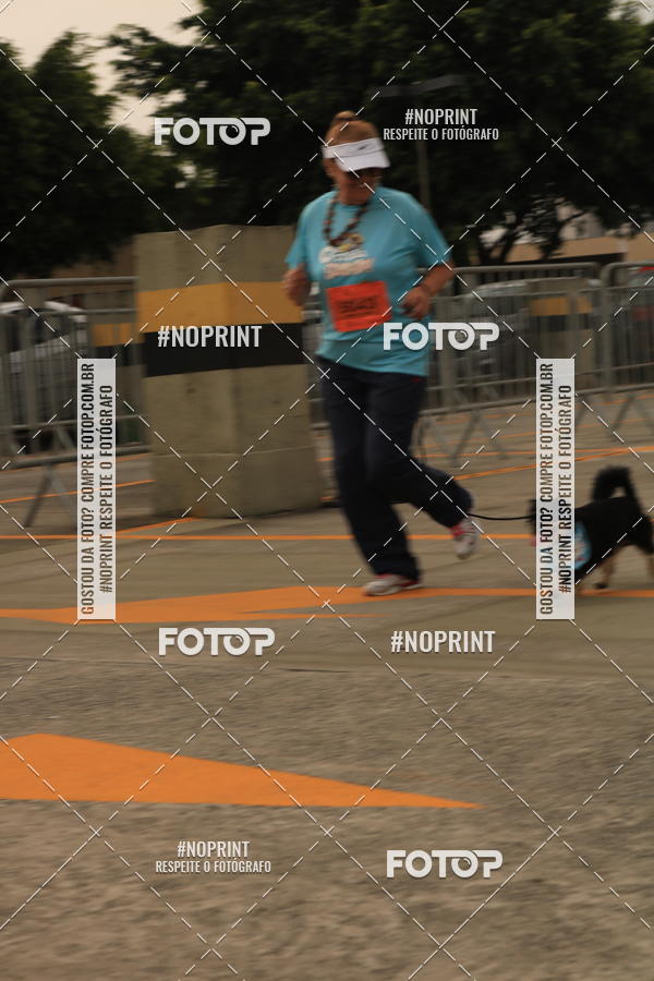 Buy your photos of the eventCorrida Scooby Doo Internacional Shopping Guarulhos 2019 on Fotop