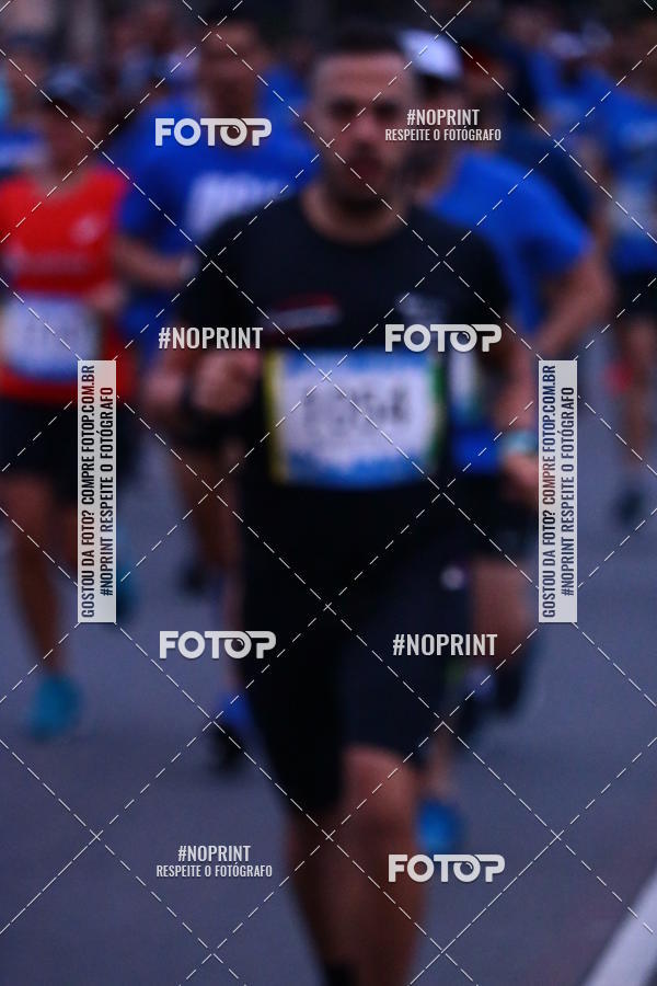 Buy your photos of the eventASICS Golden Run SP 2019 on Fotop