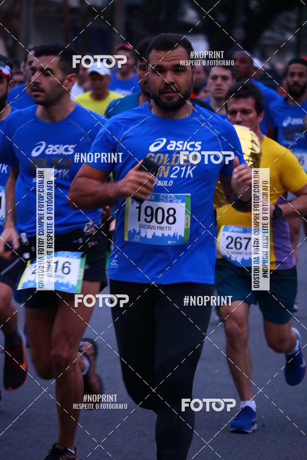 Buy your photos of the eventASICS Golden Run SP 2019 on Fotop