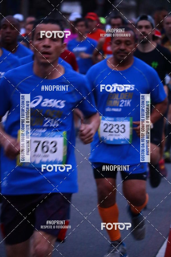 Buy your photos of the eventASICS Golden Run SP 2019 on Fotop