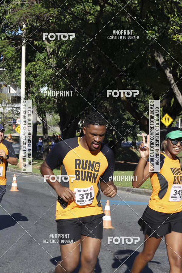 Buy your photos of the eventRun&Burn on Fotop