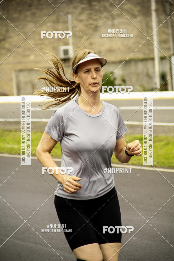 Compra tus fotos del eventoCorrida de Rua P.U.V.A En Fotop