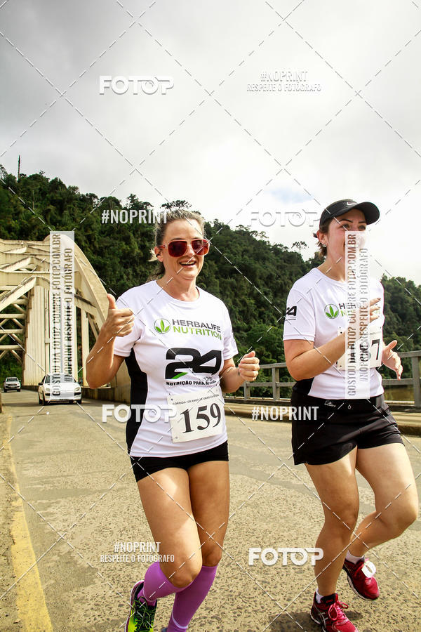 Compra tus fotos del eventoCorrida de Rua P.U.V.A En Fotop