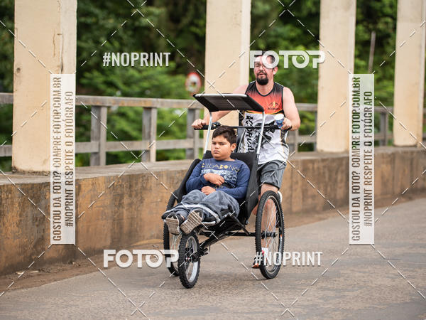 Compra tus fotos del eventoCorrida de Rua P.U.V.A En Fotop