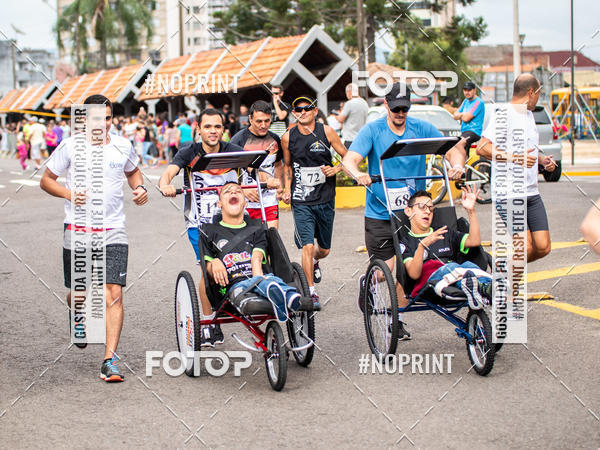 Achetez vos photos de l'vnementCorrida de Rua P.U.V.A sur Fotop