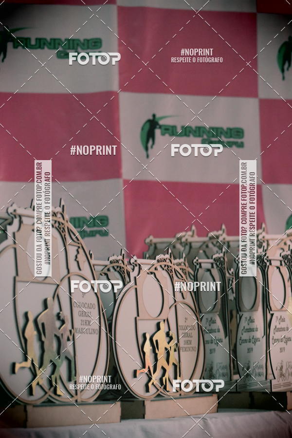 Buy your photos of the eventNight Run Carmo do Cajuru on Fotop