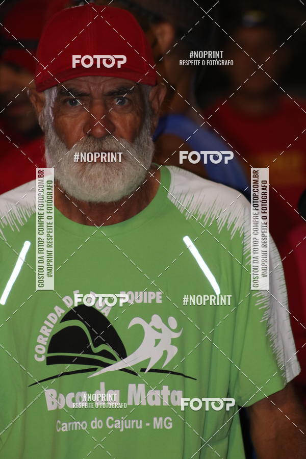 Buy your photos of the eventNight Run Carmo do Cajuru on Fotop