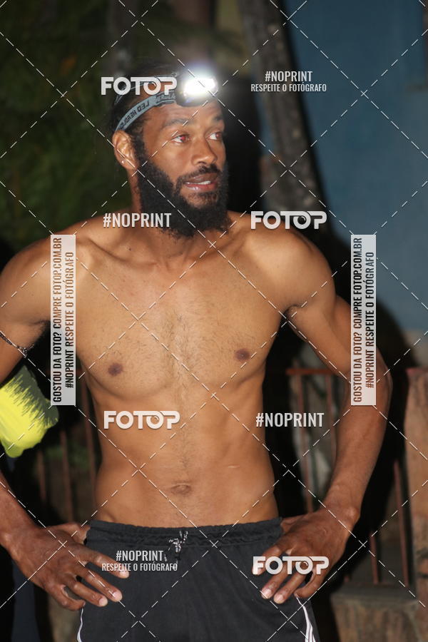 Buy your photos of the eventNight Run Carmo do Cajuru on Fotop