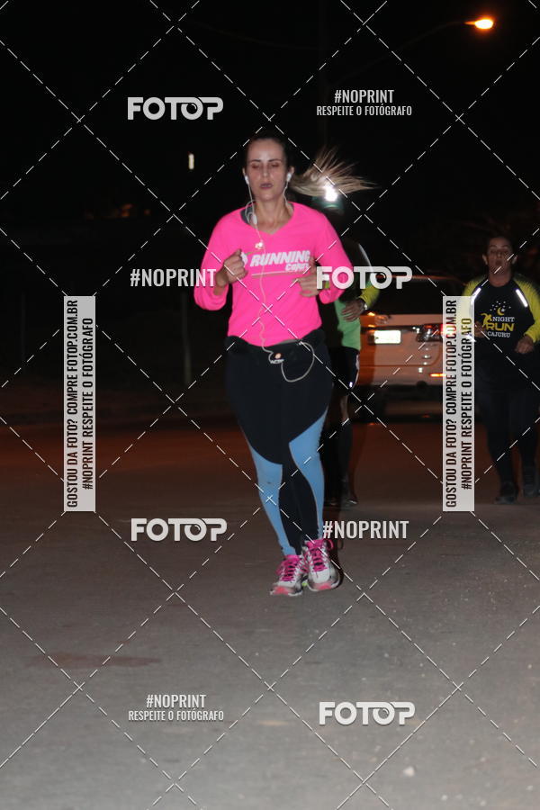 Buy your photos of the eventNight Run Carmo do Cajuru on Fotop