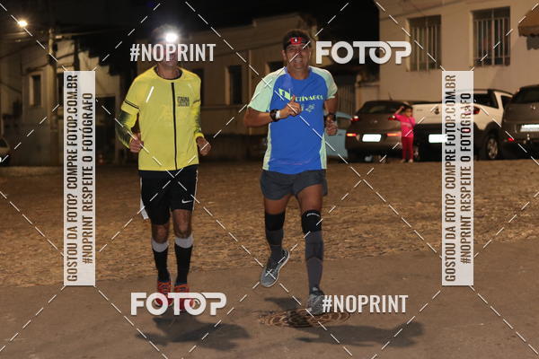 Buy your photos of the eventNight Run Carmo do Cajuru on Fotop