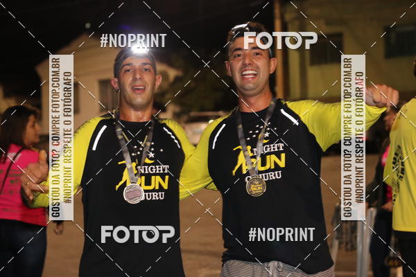 Buy your photos of the eventNight Run Carmo do Cajuru on Fotop