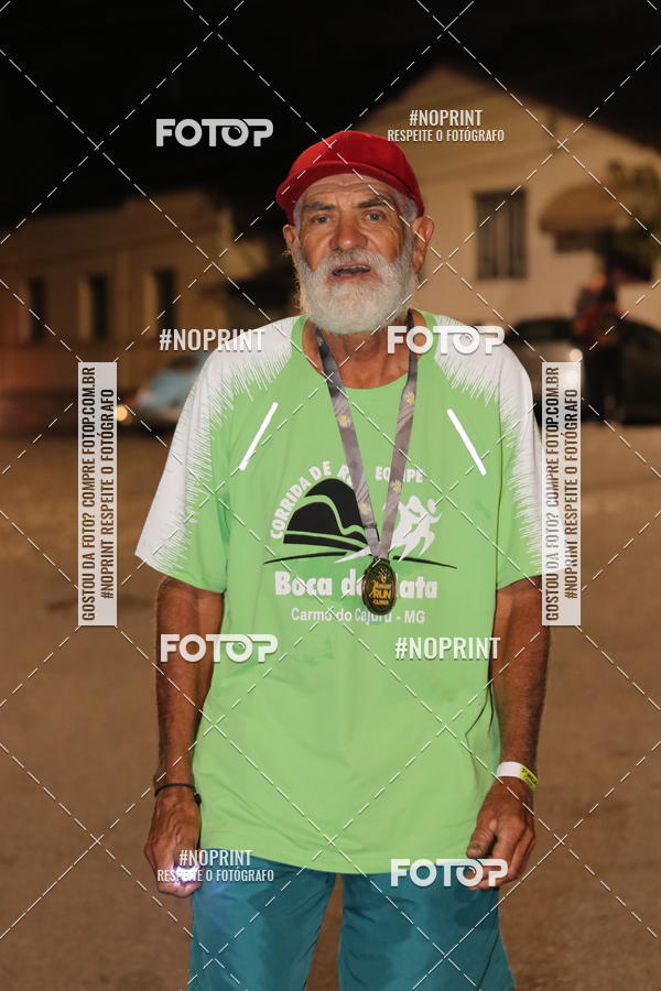 Buy your photos of the eventNight Run Carmo do Cajuru on Fotop