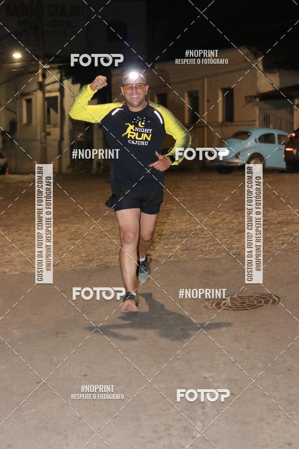 Buy your photos of the eventNight Run Carmo do Cajuru on Fotop