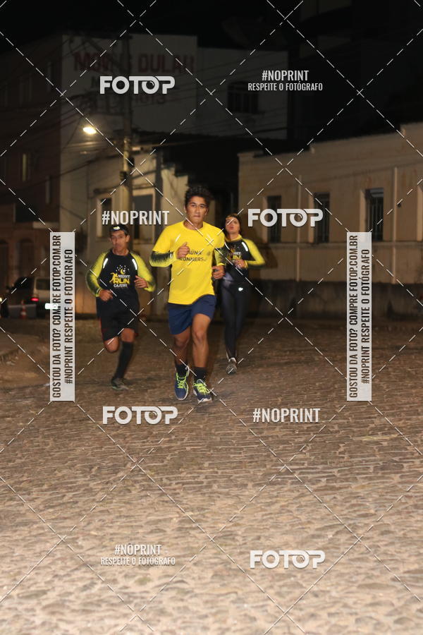 Buy your photos of the eventNight Run Carmo do Cajuru on Fotop
