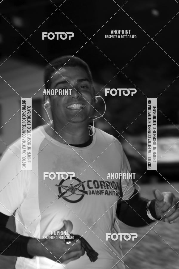 Buy your photos of the eventNight Run Carmo do Cajuru on Fotop