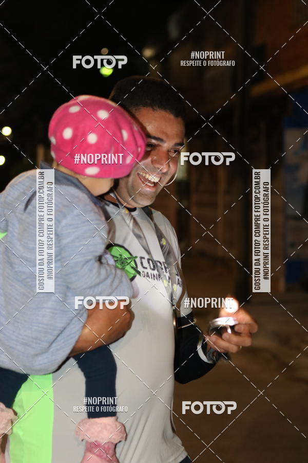 Buy your photos of the eventNight Run Carmo do Cajuru on Fotop