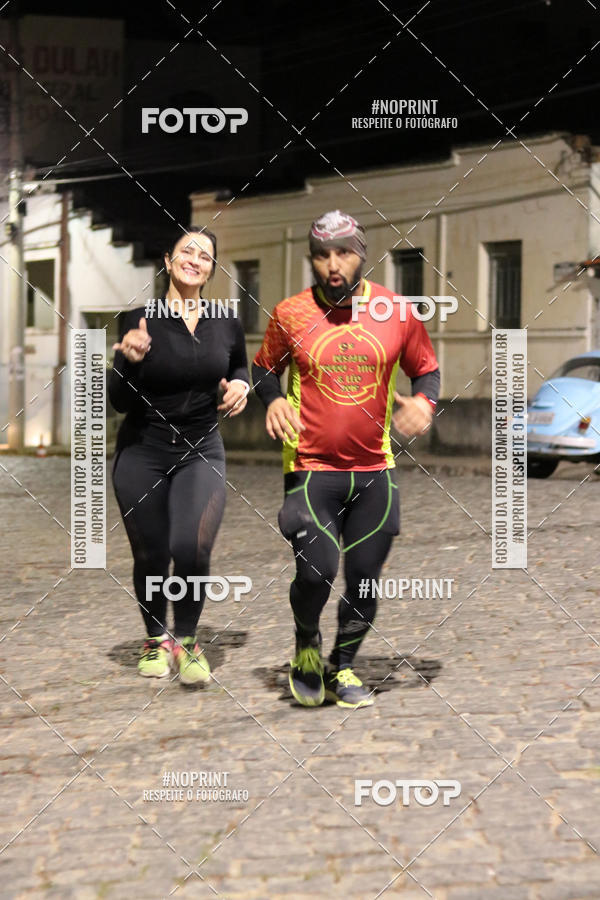 Buy your photos of the eventNight Run Carmo do Cajuru on Fotop