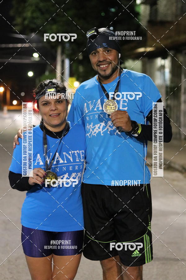 Buy your photos of the eventNight Run Carmo do Cajuru on Fotop