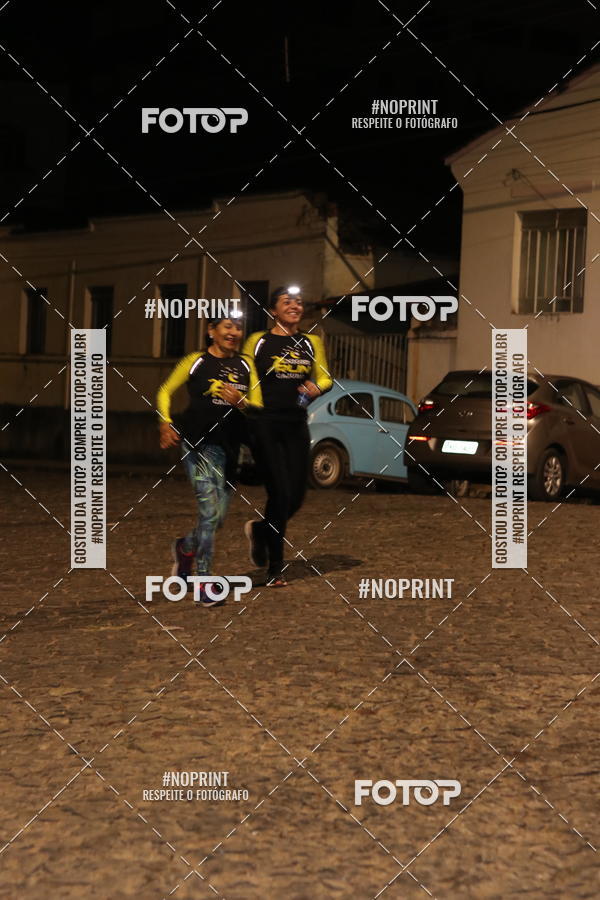 Buy your photos of the eventNight Run Carmo do Cajuru on Fotop