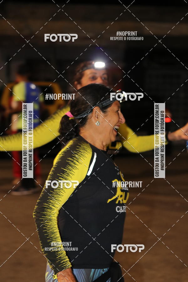Buy your photos of the eventNight Run Carmo do Cajuru on Fotop