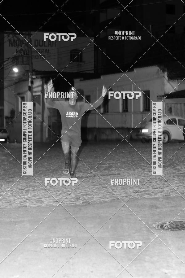 Buy your photos of the eventNight Run Carmo do Cajuru on Fotop