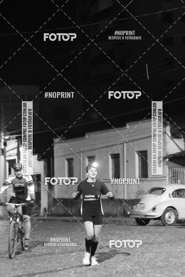 Buy your photos of the eventNight Run Carmo do Cajuru on Fotop