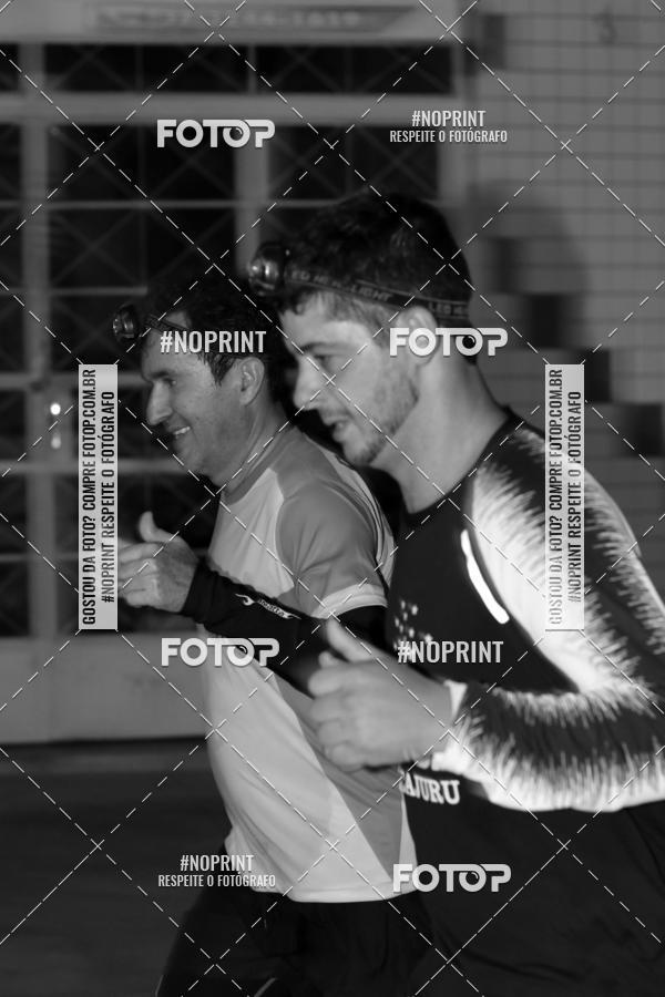 Buy your photos of the eventNight Run Carmo do Cajuru on Fotop