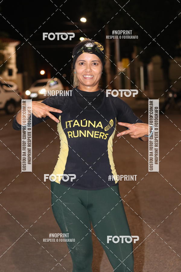 Buy your photos of the eventNight Run Carmo do Cajuru on Fotop