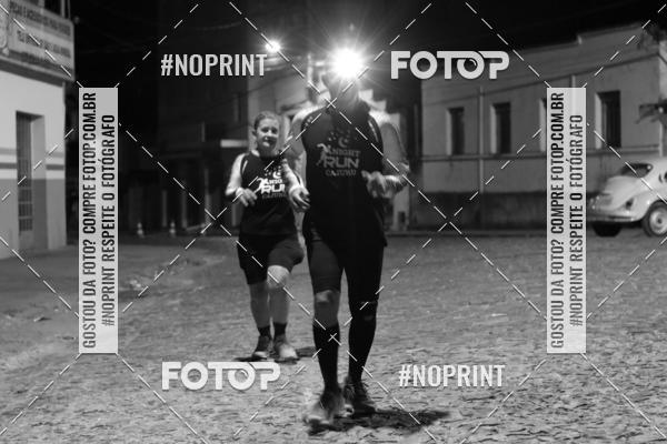 Buy your photos of the eventNight Run Carmo do Cajuru on Fotop