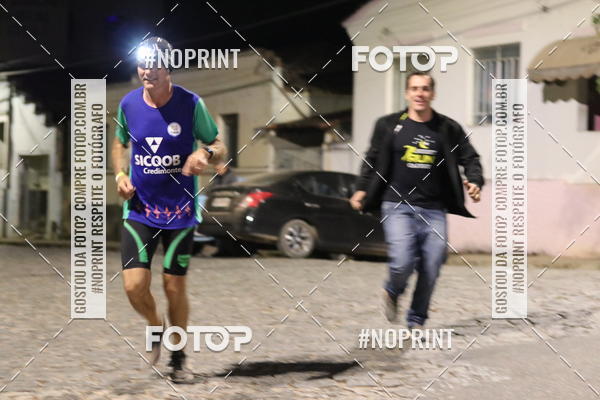 Buy your photos of the eventNight Run Carmo do Cajuru on Fotop