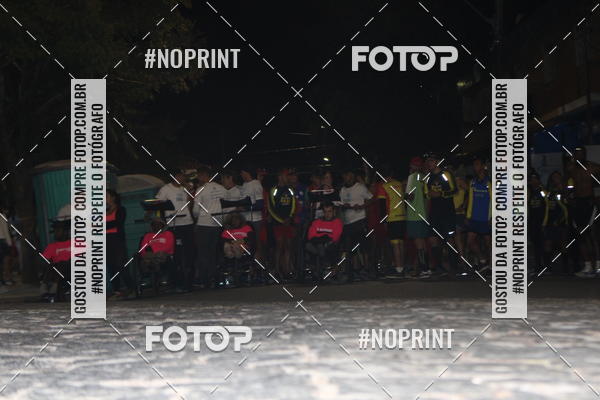 Buy your photos of the eventNight Run Carmo do Cajuru on Fotop
